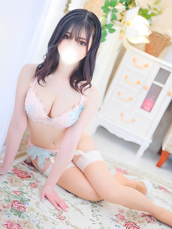 りりか◆鬼リピ確定淫乱美女(22歳、B:87、W:.57、H:86)