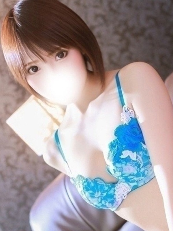 あきの(31歳、B:84、W:.55、H:86)