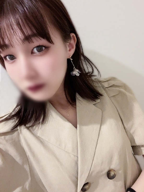 まなみ◆完全100%未経験☆(20歳、B:86、W:.56、H:84)